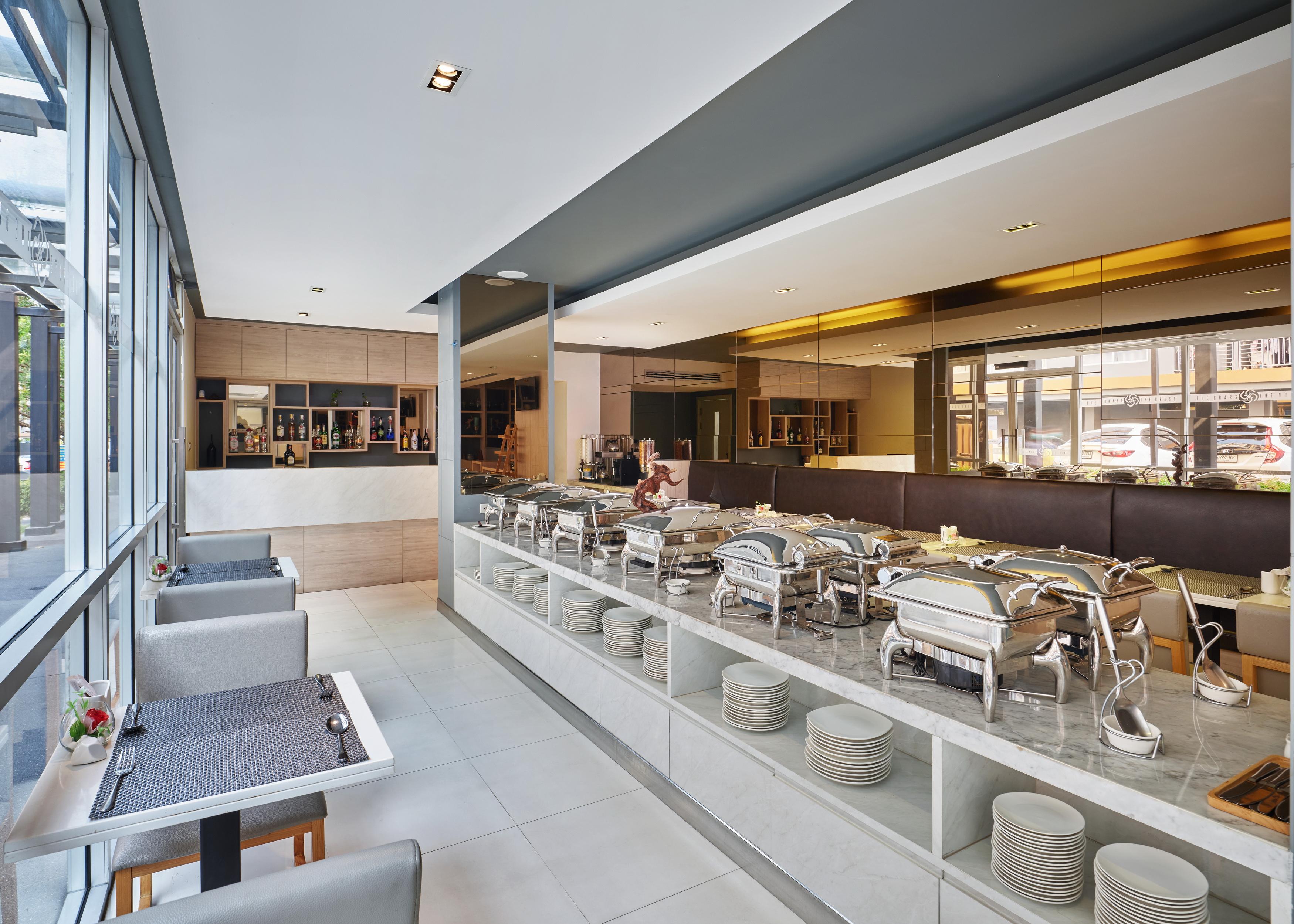 The Grass Serviced Suites Pattaya Ngoại thất bức ảnh