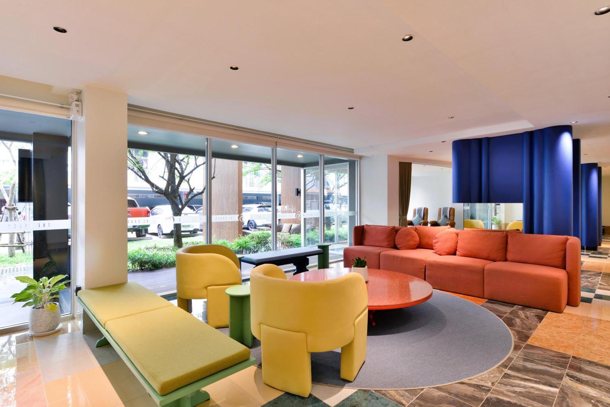 The Grass Serviced Suites Pattaya Ngoại thất bức ảnh
